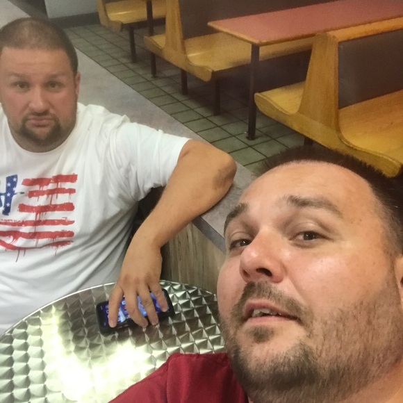 Meet your Posher, Carl - Picture 1 of 1